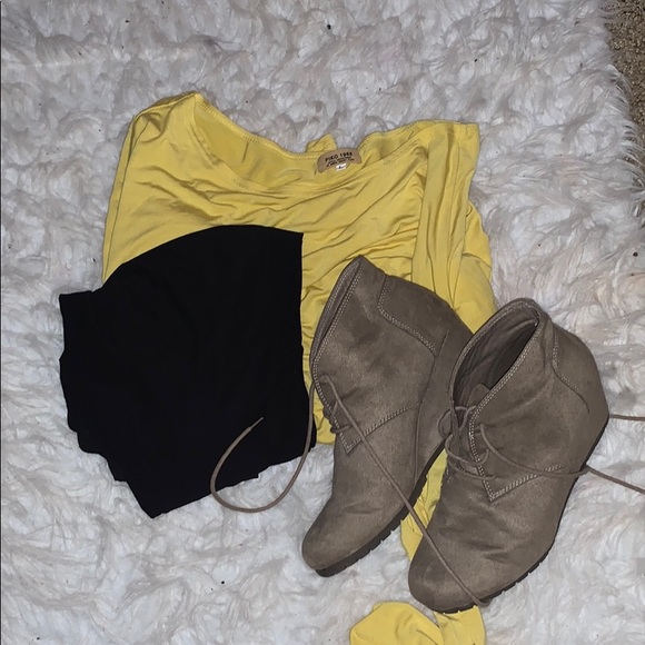 yellow piko top - Picture 3 of 3